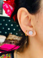 Load image into Gallery viewer, Princess stud Earrings
